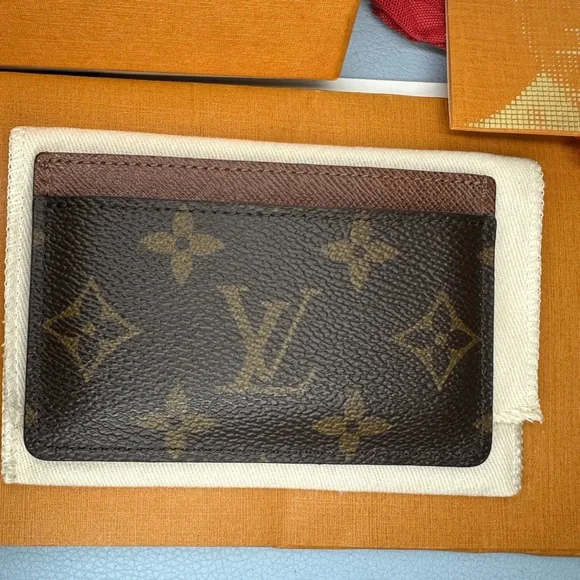 Louis Vuitton monogram card holder - Picture 3 of 9